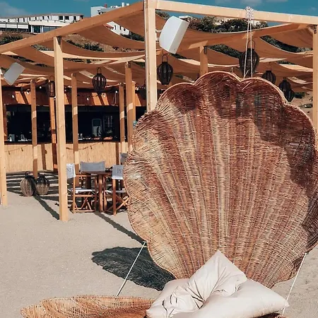 Apartment Seabreeze Ultracentral - Neversea *