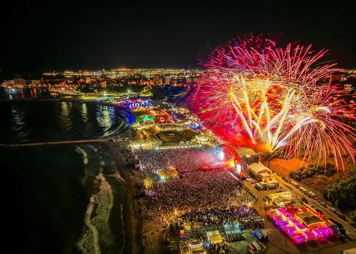 Seabreeze Ultracentral - Neversea アパート *